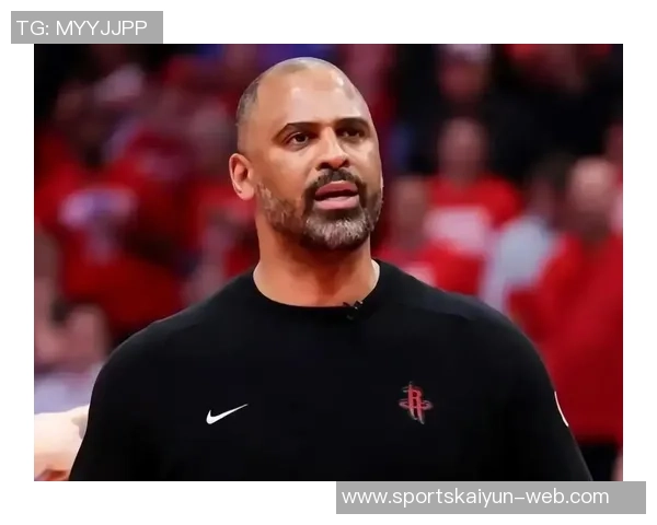 火箭媒体人质疑乌度卡为何不换下小贾而坚持留他在场上